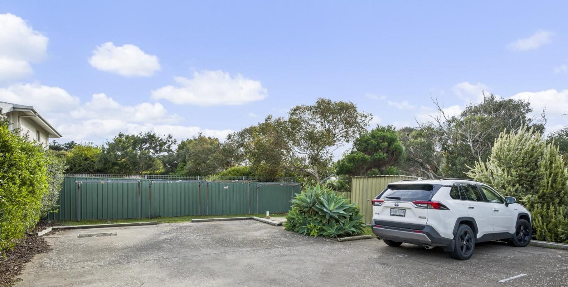 Sun & Surf Aldinga Beach Apartment ภายนอก รูปภาพ